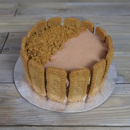 Luca's Caramel Biscoff ice cream cake topped with Biscoff spread, crumble and biscuits