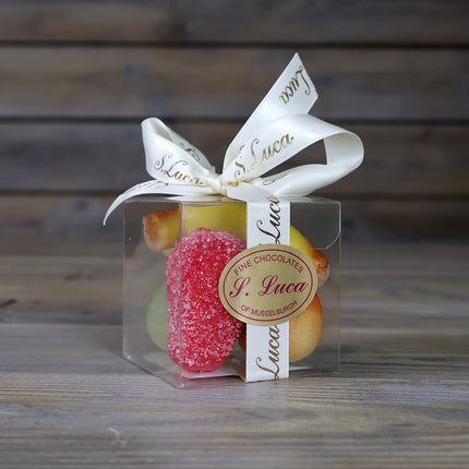 Large marzipan fruits