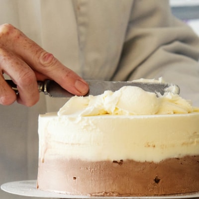 Cake making at S Luca